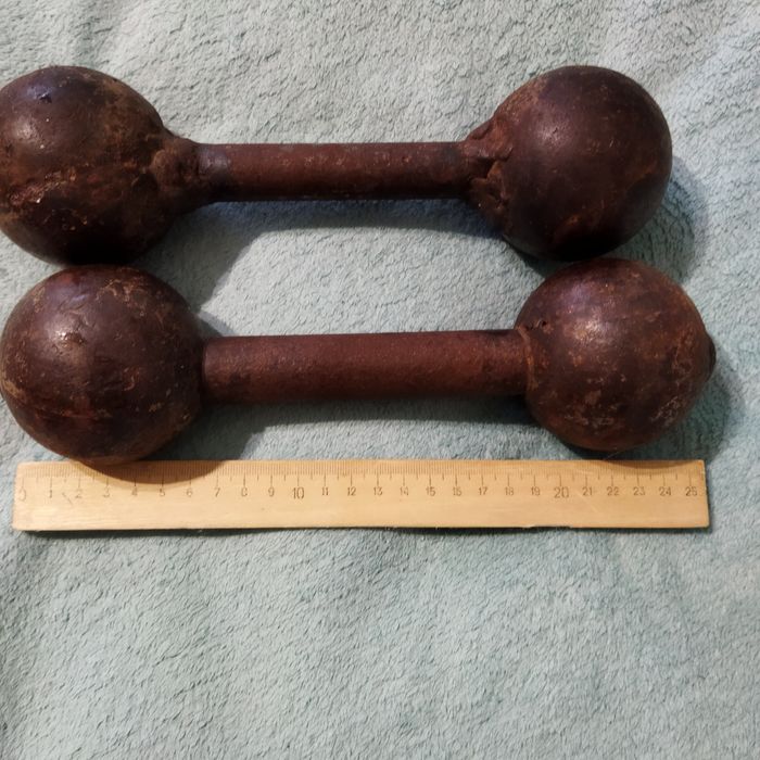 Гантелі ручної роботи