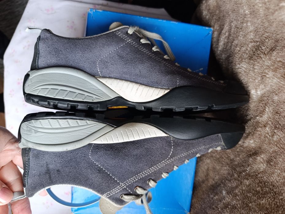 Оригинальные Кроссовки Scarpa Кроссовки Scarpa UK6.5 EUR40