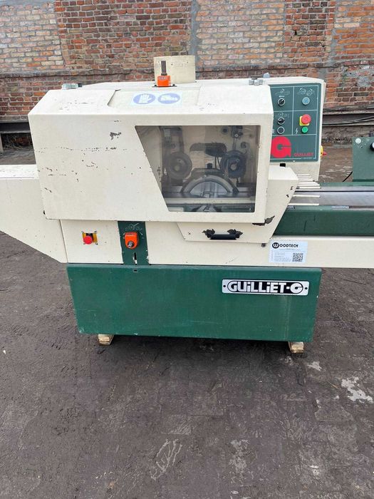 Верстат чотирьохсторонній,Франція