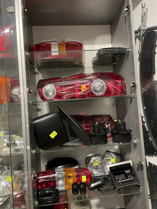 Оптика ліхтарі повороти стопи нові Фольксваген Опель Мерседес