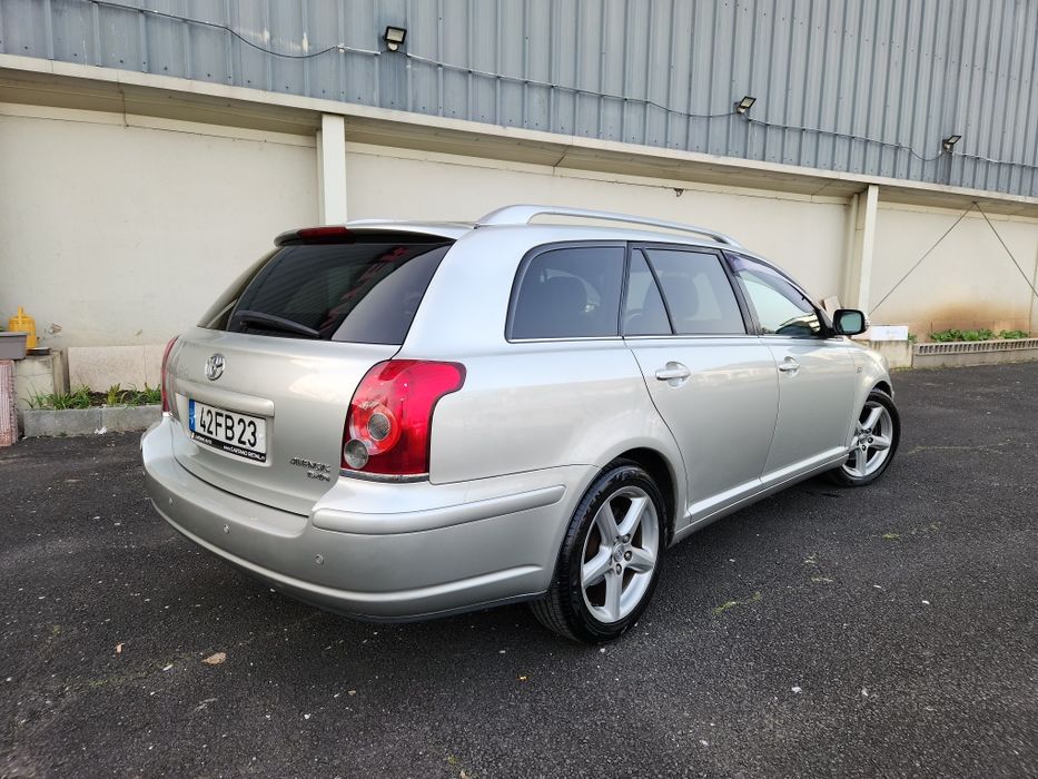 Toyota Avensis SW 2.2 D-4D 177cv Nacional