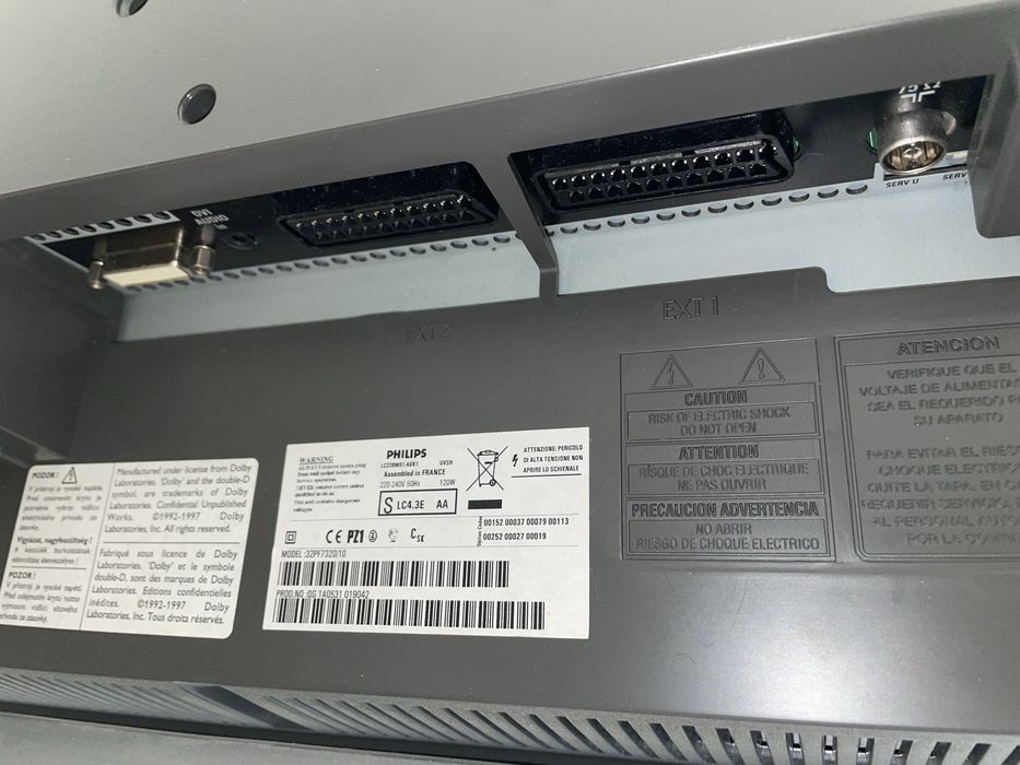 Телевізор Philips 32PF7320/10