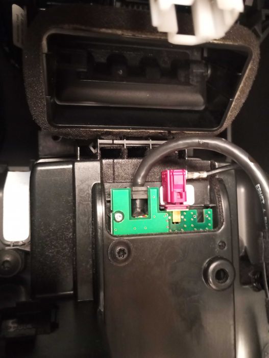 Consola Central / Porta-Objetos Audi A4 B8 A5 8T (8K0864981F)