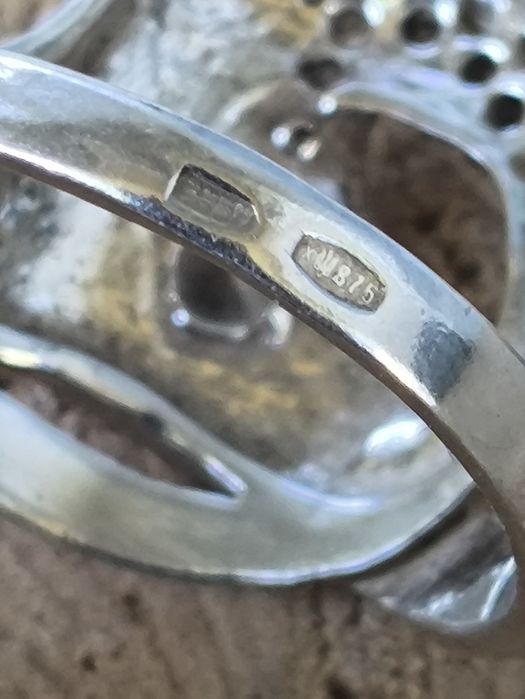 Srebrny stary artystyczny pierścionek twarz ,vintage