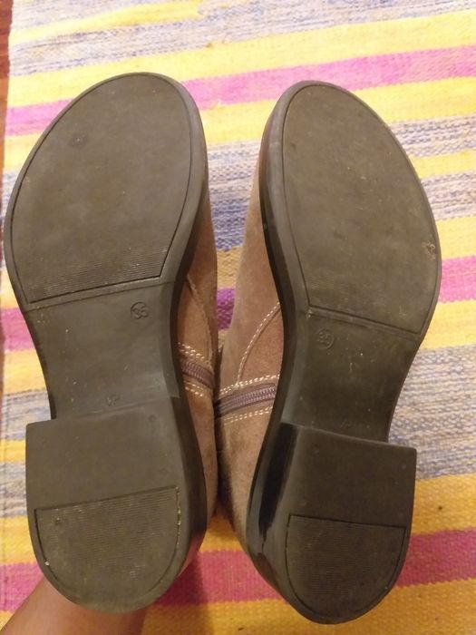 Botas camel em camurça n.35