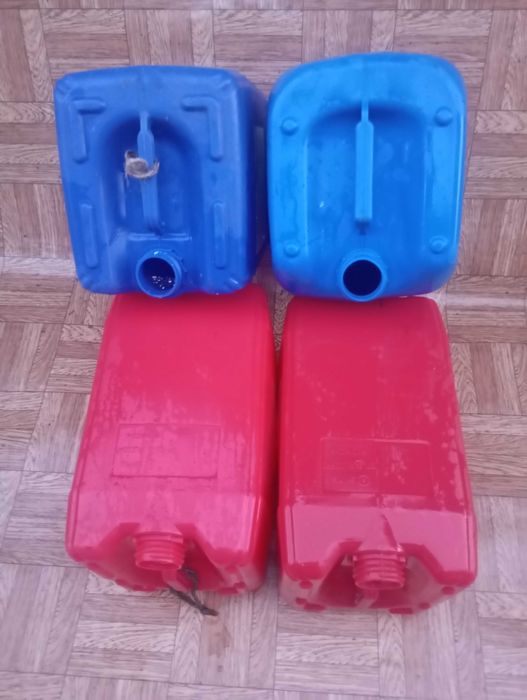 Канистры 20 литровые