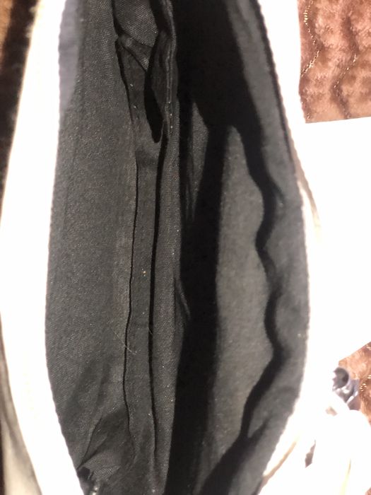 Сумка белая на плечо