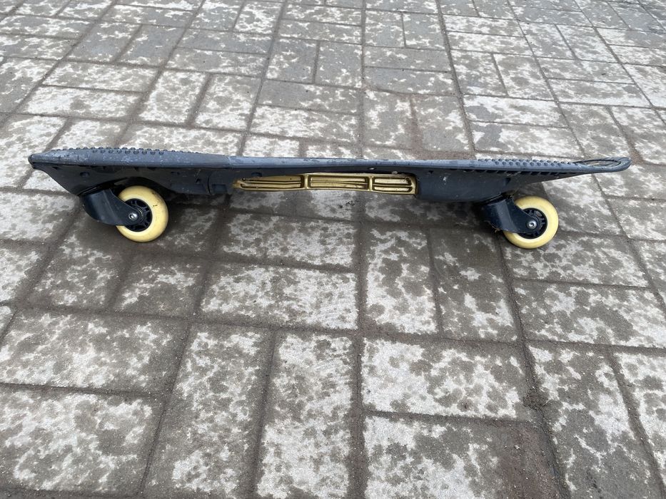 Deskorolka, waveboard marki OXELO