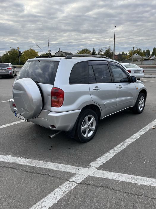 Продам  Toyota RAV4