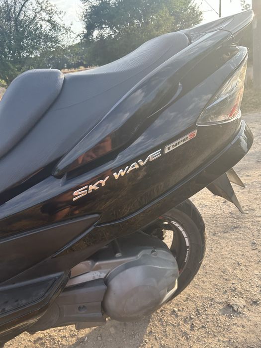 Продам Suzuki Skywave