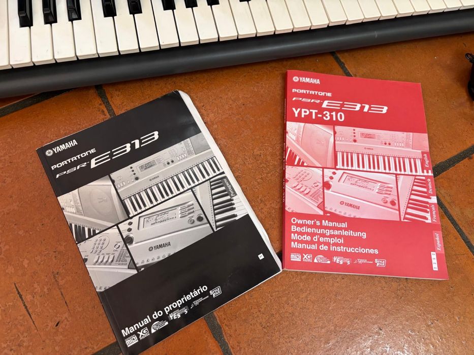 Teclado elétrico Yamaha, Portatone, PSR-E313, YPT-310