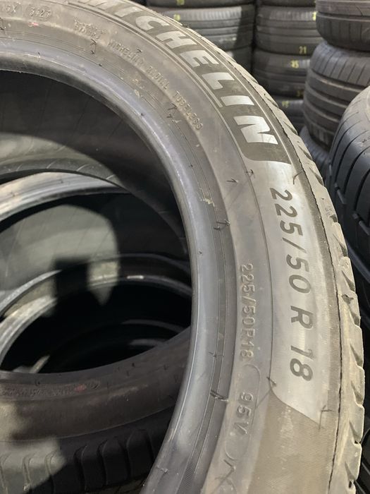 Шины б/у лето 225/50-18 Michelin Primacy 4