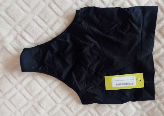 (36/S) Boohoo/ Czarne stringi Majtki modelujące z Londynu, NOWE