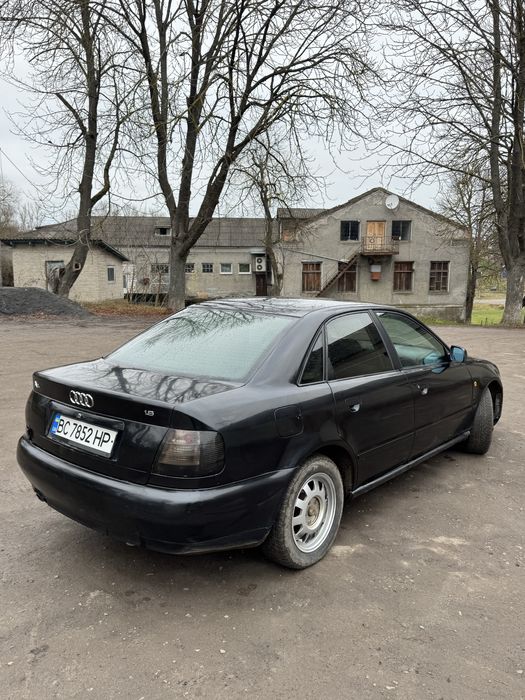 В продажі ауді а4 б5 1.8 турбо