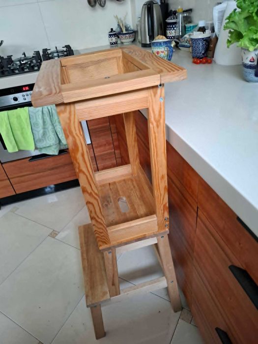 Kitchen helper handmade do małej kuchni, pomocnik kuchenny dla dziecka