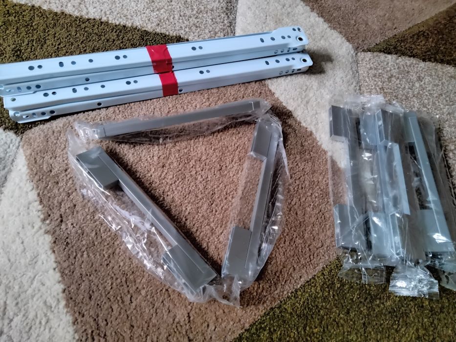 Мебельные ручки, направляющие для ящиков стола кухни шкафа. Фурнитура!