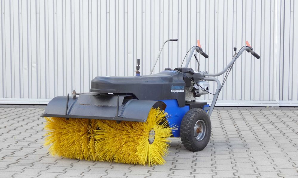 Zamiatarka spalinowa ISEKI 80cm (290505.4) - Baras