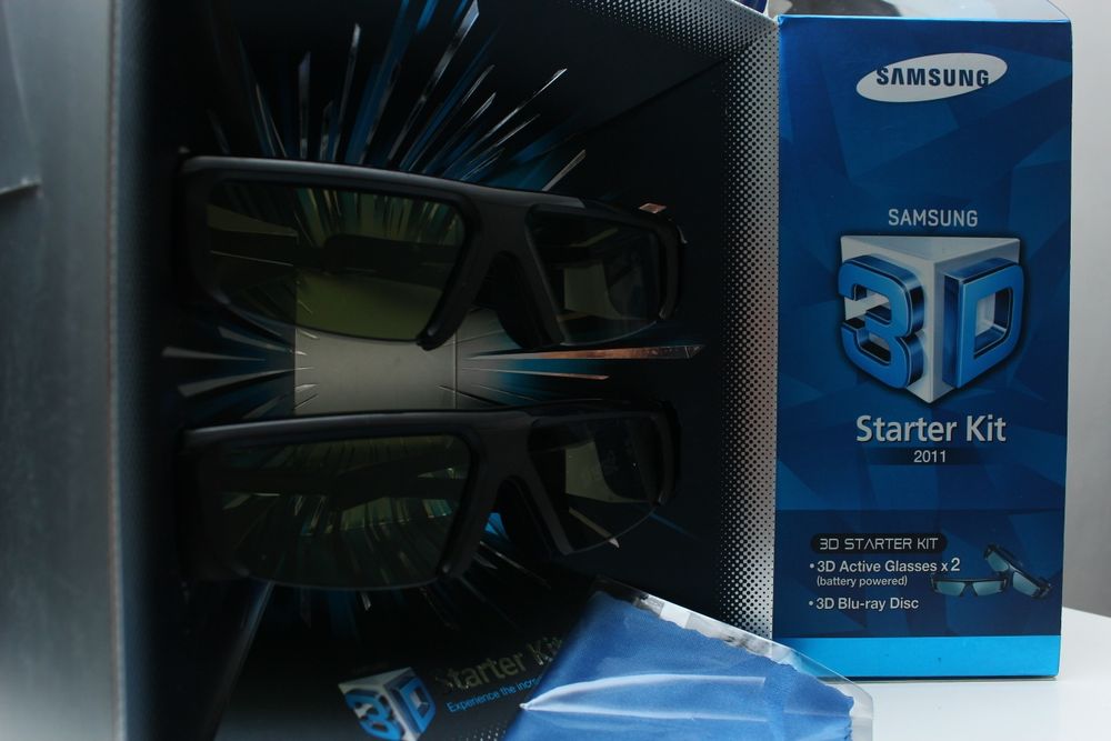 Samsung 3D Starter Kit 2011 with 3D Glasses64284475047425122