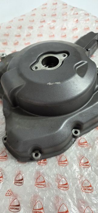 Ducati Monster 696/796 pokrywa Alternatora dekiel kapa  lewa
