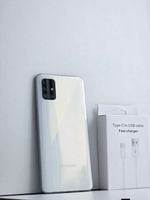 Телефон Самсунг працюю по передоплаті