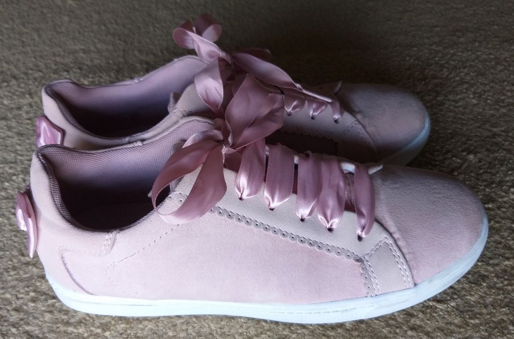 Buty pastelowy róż rozm 40