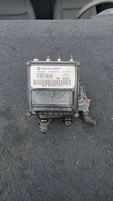 Pompa Abs Volkswagen Passat B6 2006r 1.9 Tdi