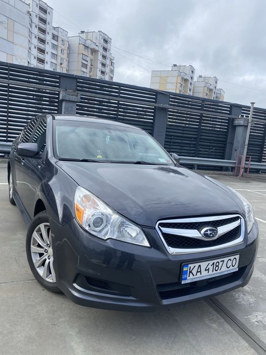 Subaru Legacy 2011