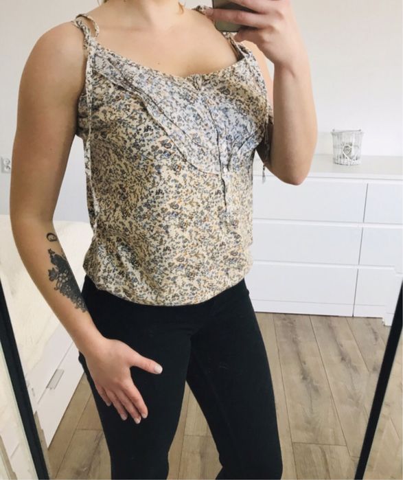Wiązana bluzka w kwiaty na ramiączkach H&M 38 (M)