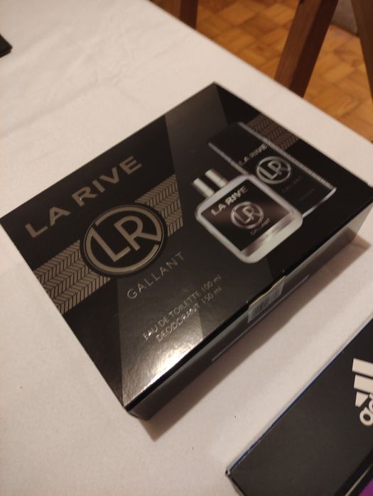 Estojos de prefumes novos - AXE , ADIDAS , LA RIVE LR