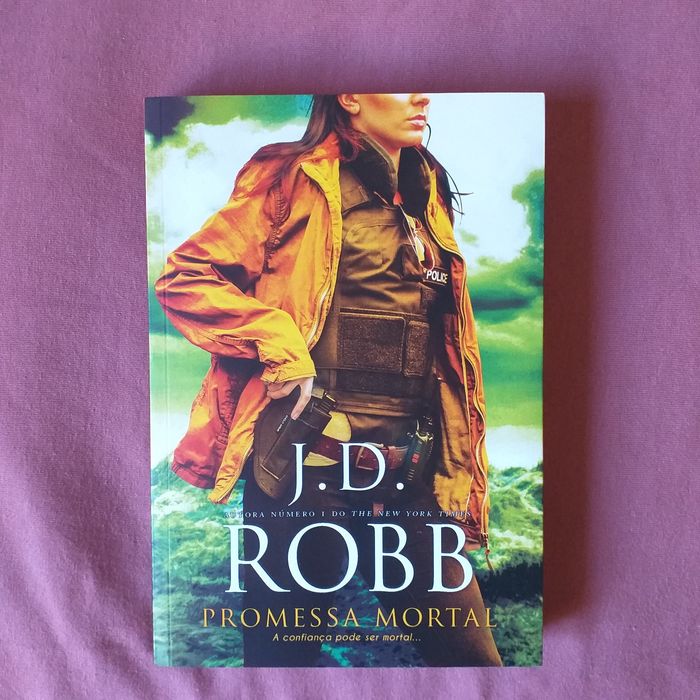 Vários livros romance, policiais, fantasia leslie wolfe, jill mansell