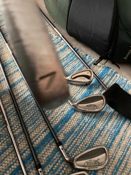 Conjunto de Saco de Golfe + Tacos (usados)