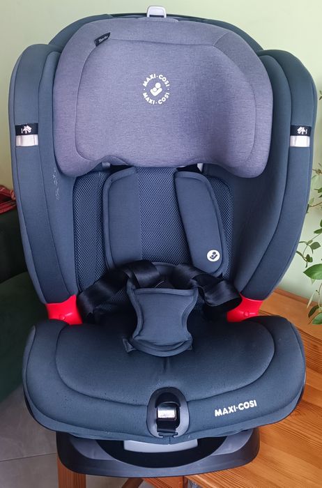 Автокрісло maxi-cosi titan