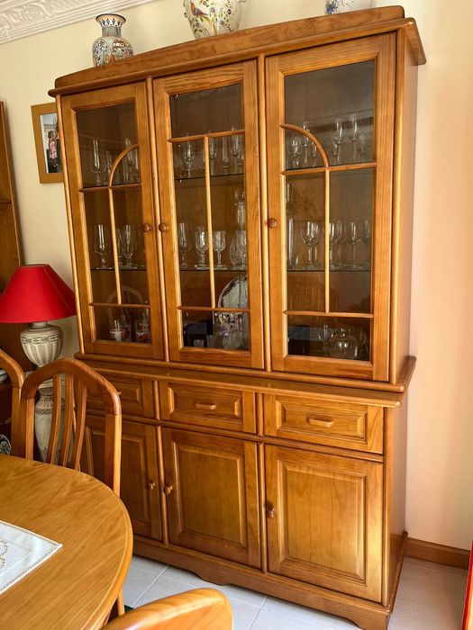 Mobília de sala de estar e jantar completa