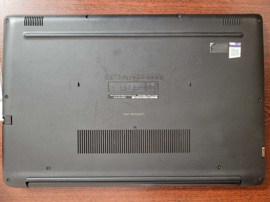 Dell Latitude 3500 15.6" FHD GeForce MX130 i7-8565U 8/256GB m.2 NVMe