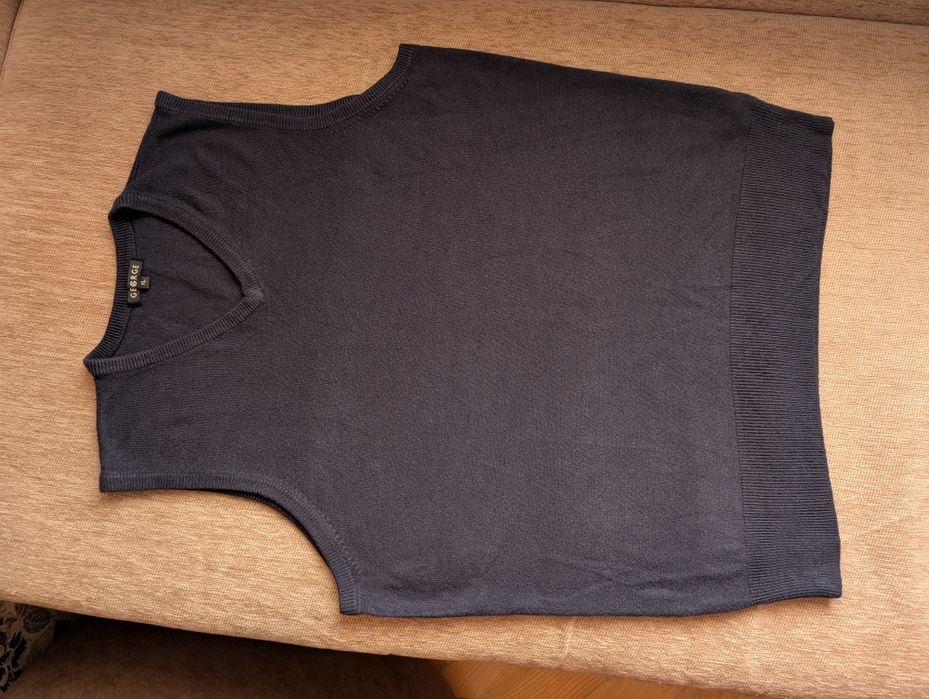 Жилетка L XL безрукавка кофта George