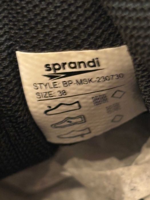Buty sportowe Sprandi rozmiar 38