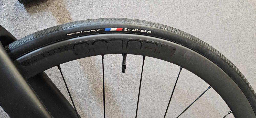 NOWY Szosa Trek MADONE SL5  Gen8    M/L  Super  Cena