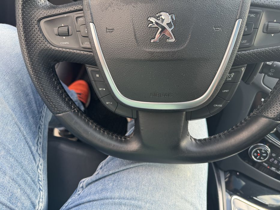 Peugeot 508 гібрид