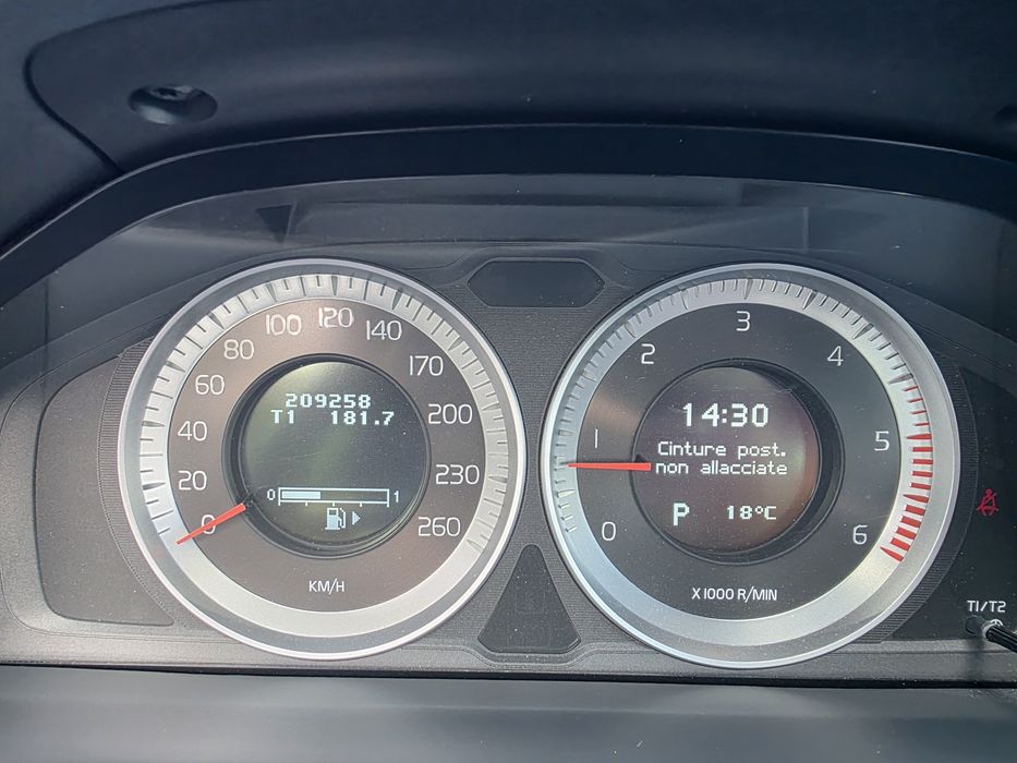 Volvo V60 D3 Automat R-design