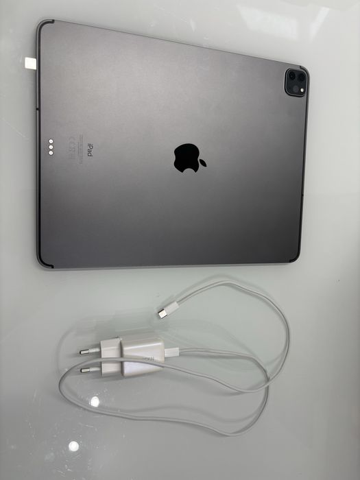 Apple iPad PRO 12,9” A2232 Wi-Fi + Cellular (LTE)/ + GRATIS Pencil USB-C
