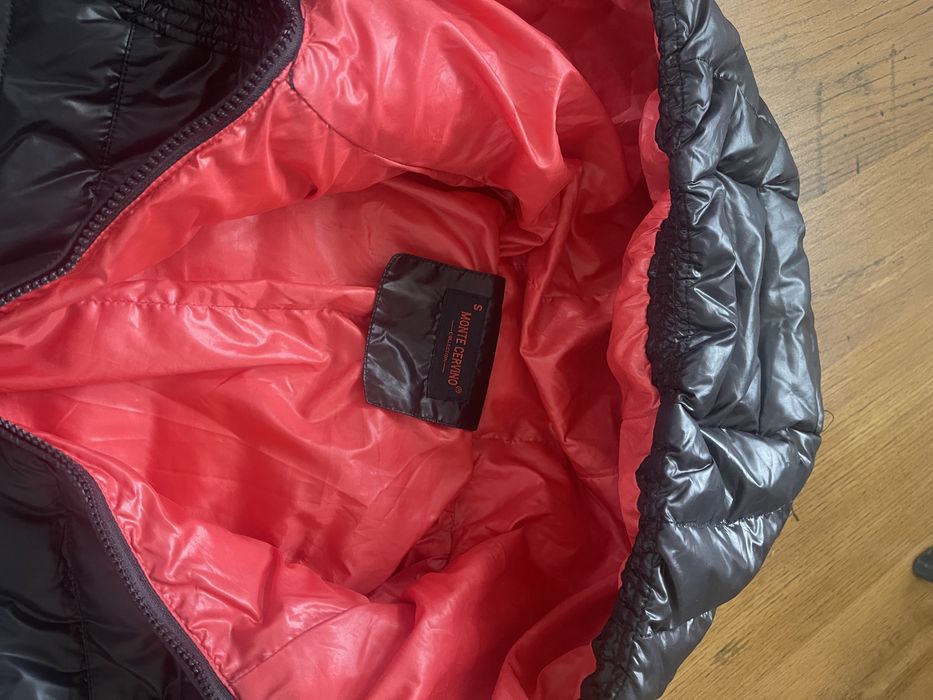 Курточка- пуховик на весну