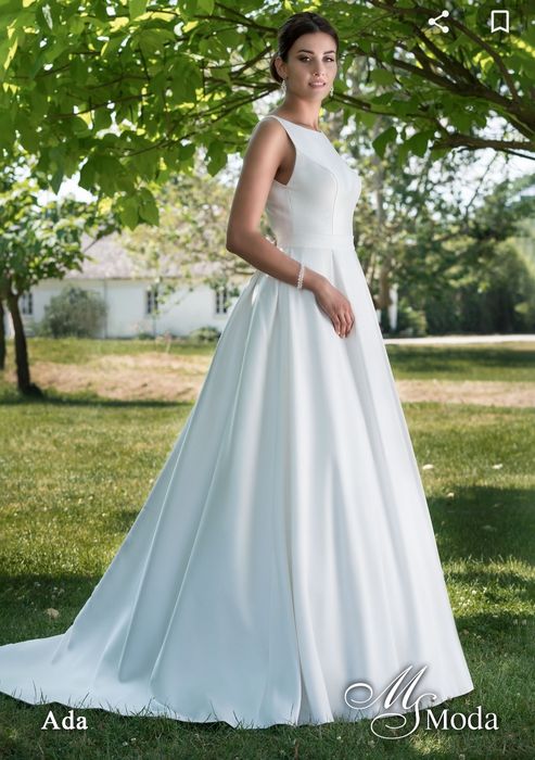 Suknia ślubna MS Moda z kokardą model Ada mikado satynowa gładka