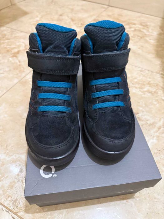 Дитячі шкіряні зимові чоботи Ecco Goretex
Ціна -900 грн.