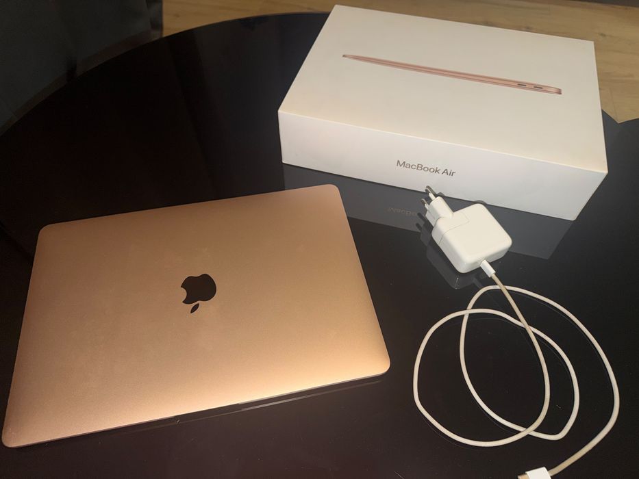MacBook Air 13" (2020) | Intel i3 / 8GB RAM / 256GB SSD | Złoty (Gold) | Box