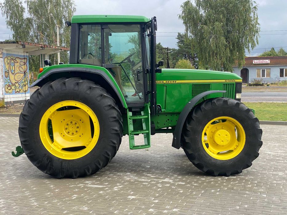 John Deere 6900 135к.с.