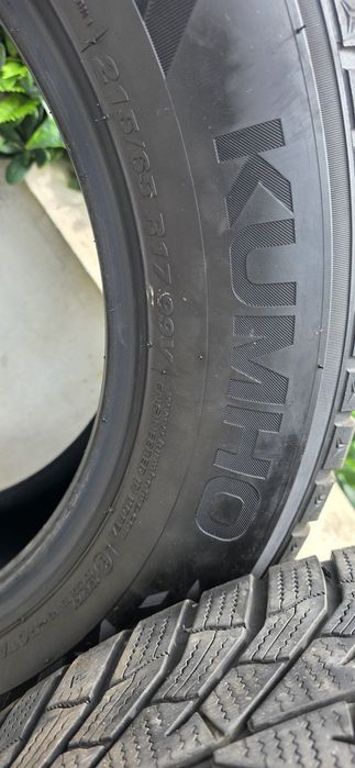 Pneus kumho 215/65r17 (4 unidades)