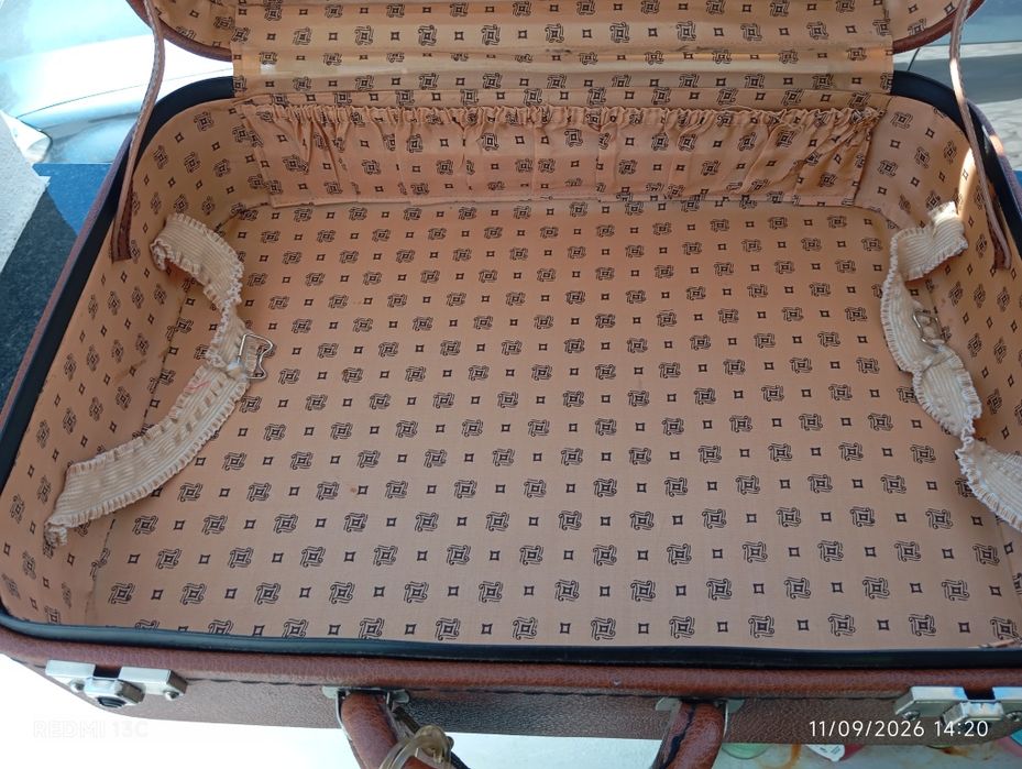 Mala de viagem antiga