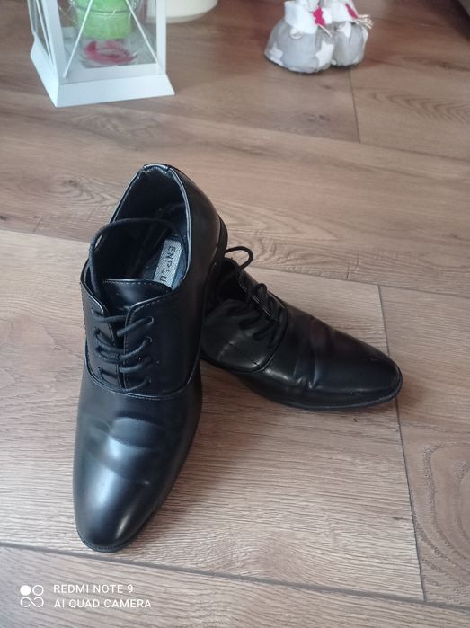 Buty pantowle dziecięce