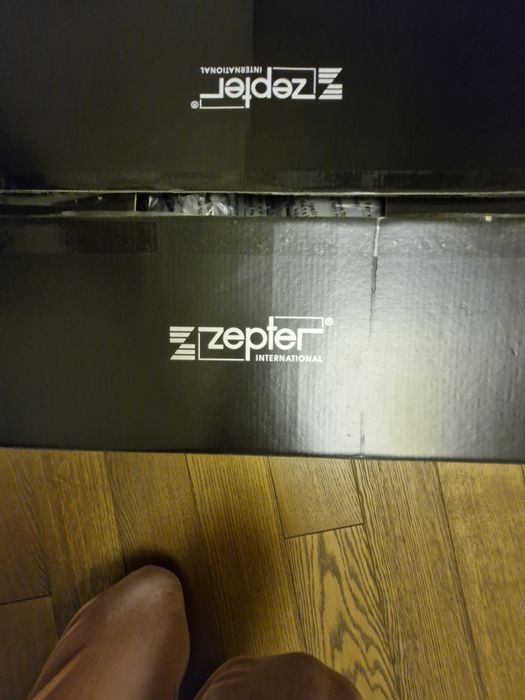 Продам пилесос zepter