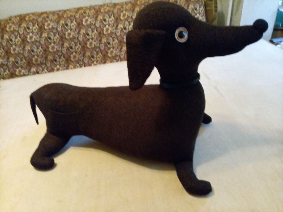 М'яка іграшка собака Такса.